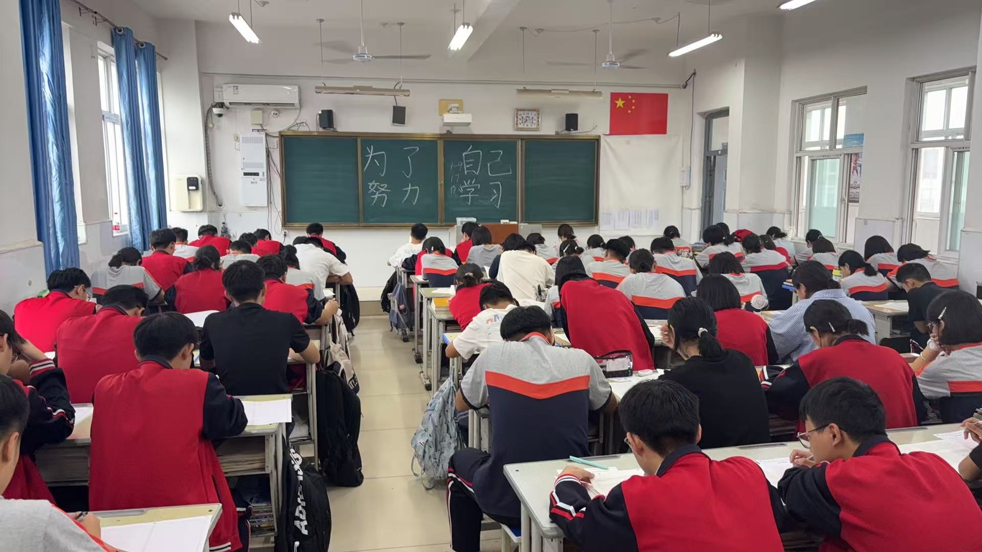 微信图片_20250926125547_100_31.jpg