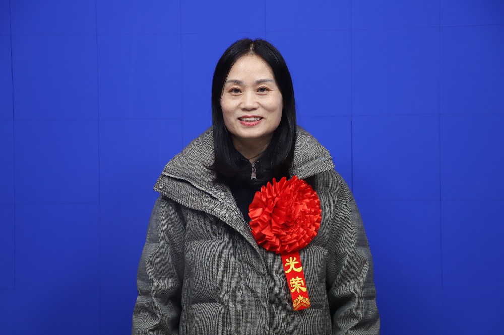 范县卓越中学2024-2025学年优秀教师展示（三）