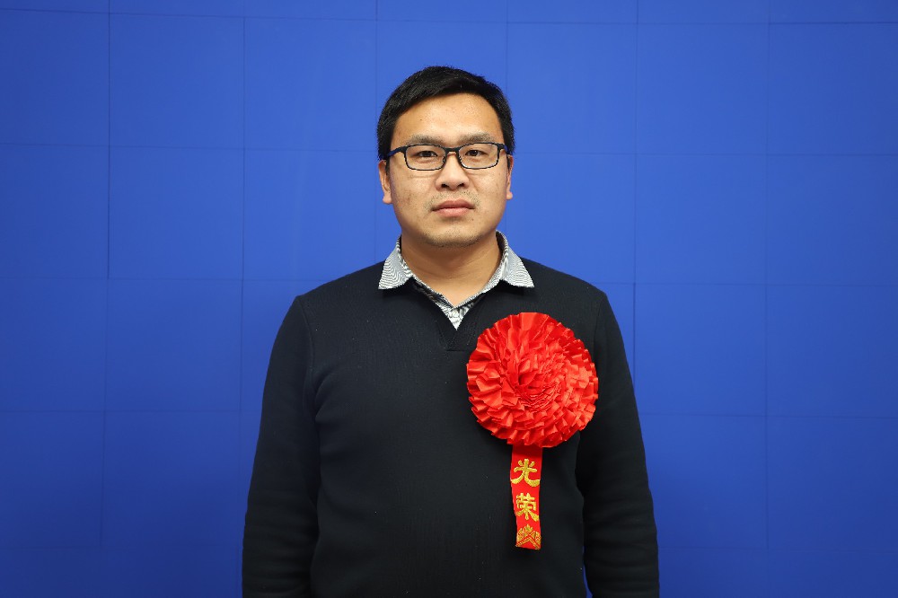 范县卓越中学2024-2025学年优秀教师展示(四)