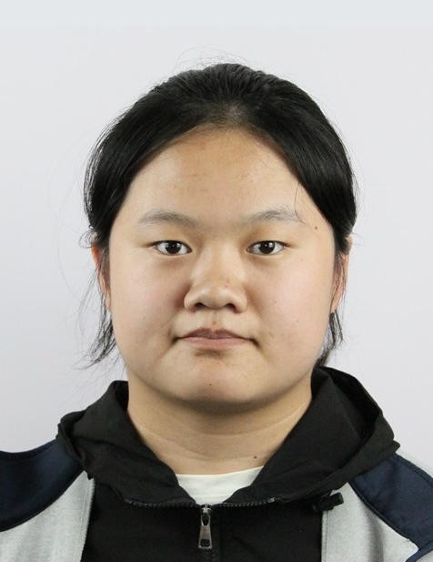 何怡然