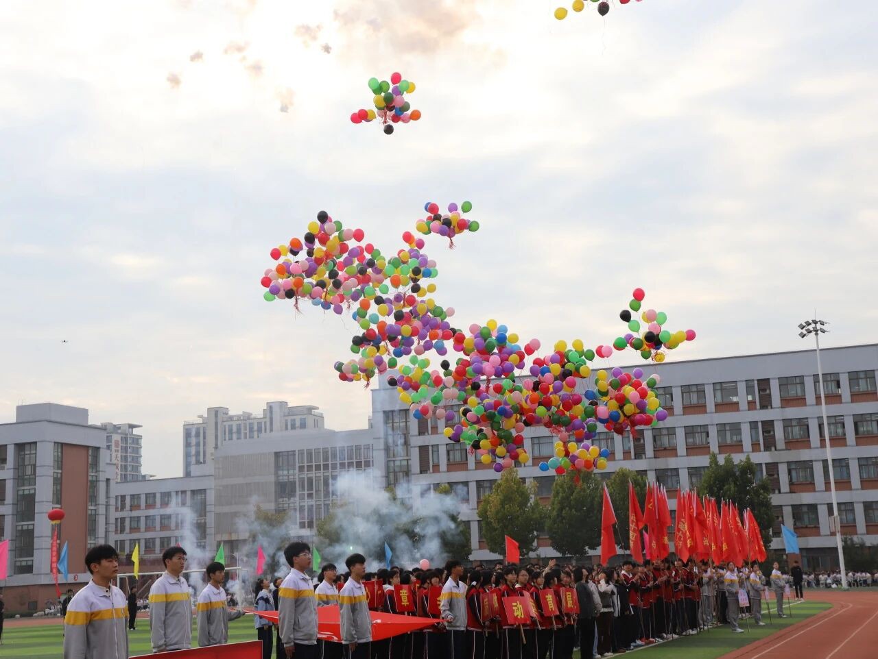 微信图片_2026-10-23_170703_037.jpg